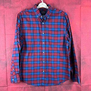 ST. JOHNS' BAY MEN'S LONG SLEEVE FLANEL PLAID SHIRT RED AND BLUE BUTTON DOWN "L"